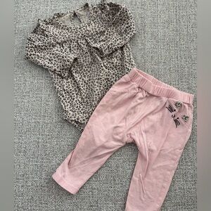 Carter’s Two Piece Baby Girl Leopard Print Set 9M